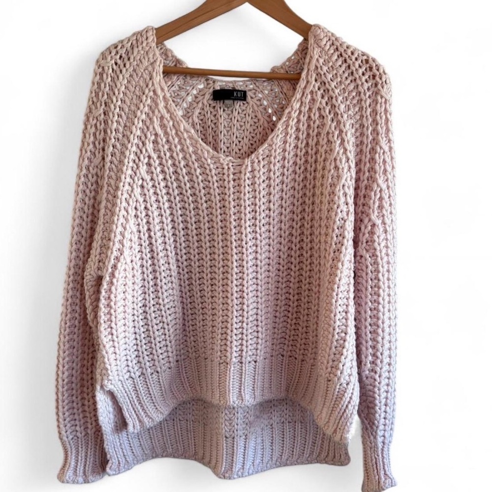 Kut from the Kloth Open Knit‎ V-Neck Sweater Pink S